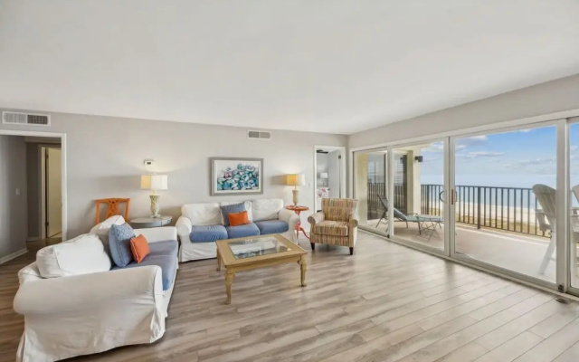 Beach Cottage Look Condo, Ocean View from Spacious Balcony by RedAwning