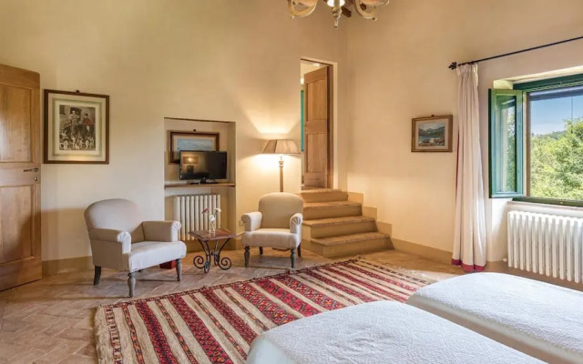 Casale Piattini 10 in Massa Bassa