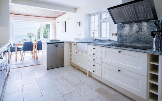 Rainbow Leap - 5 Bed Holiday Home - Saundersfoot