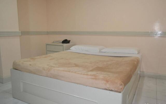 Dolores Hotel