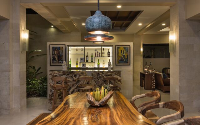 The Secret Villas