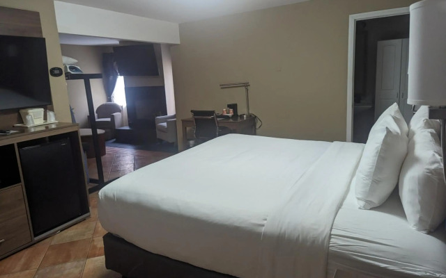 Quality Inn & Suites Northampton - Amherst