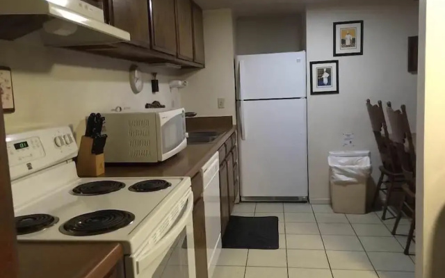 La Residence - Near Shuttle & Hike/bike Trails!