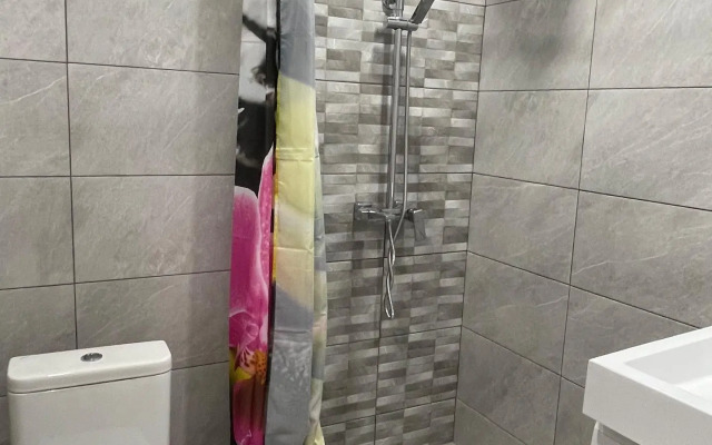 Апартаменты на проспекте 22-го Партсъезда 137А