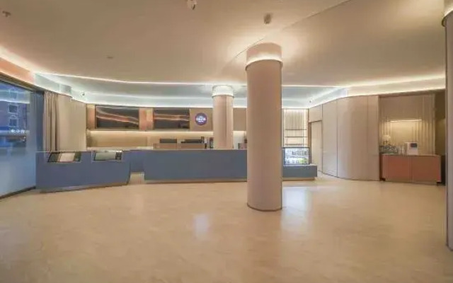 HanTing Hotel (Yingkou Railway Station Liaohe Street)