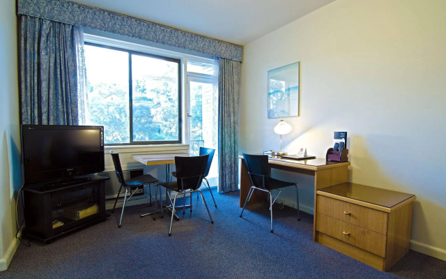 Park Squire Motor Inn and Serviced Apartments