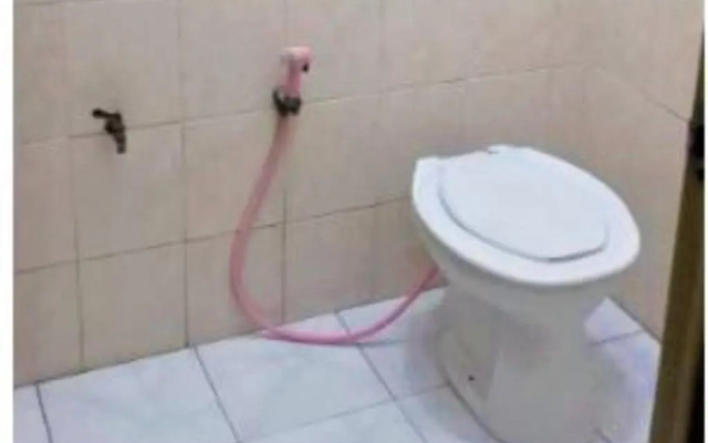 Penginapan Meli by ZUZU