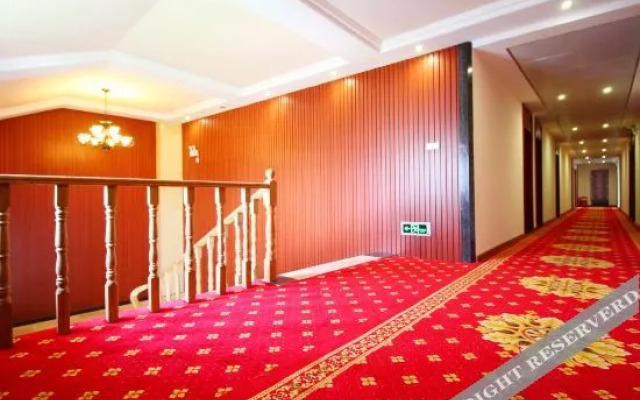 Oyo Hongta Hotel