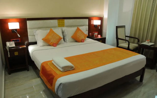 OYO 3952 Republic Hotel