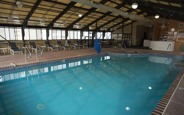 Ocean Sands Resort, Oceanfront, Virginia Beach by Vacatia