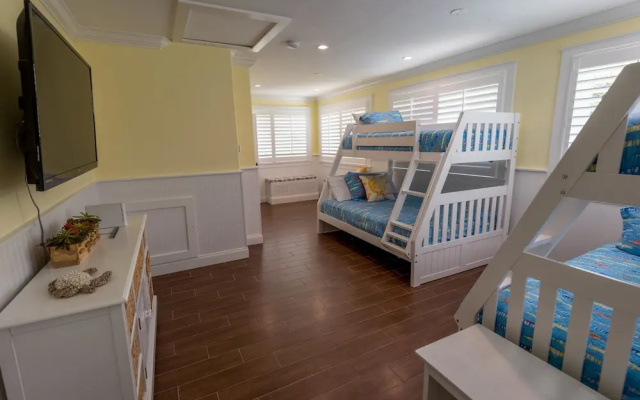 Summer Breeze Apartment 5