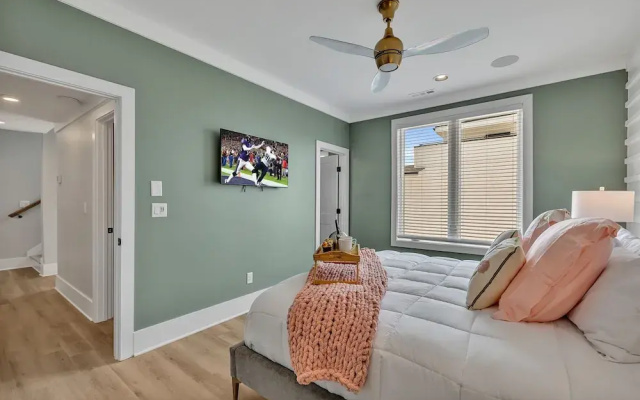 Alto-private Rooftop Deck-8 Mins to Broadway