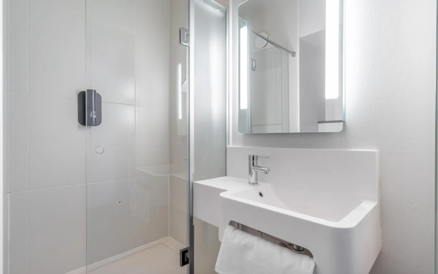 B&B HOTEL Marseille Euromed