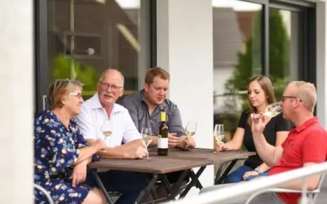 Vinotel Heinz J. Schwab