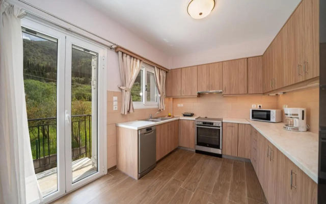 Ilias Apartments