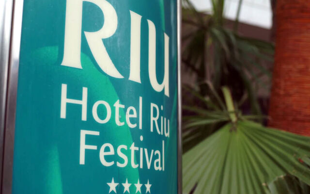 Hotel Riu Festival