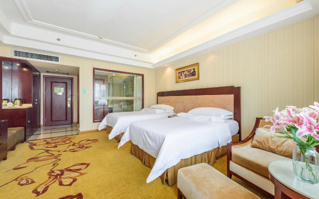 Vienna International Hotel（Guangxi Guilin Yangsuo West Street and Ten-mile Gallery） – Guest Rooms – Guilin