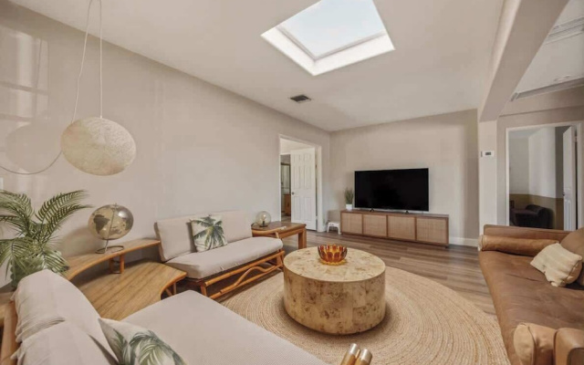 Zen Palm Desert Bungalow