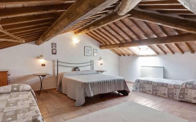 Holiday Home in Volterra With Pool & Views