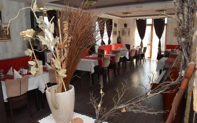 Astoria Lux - K16 Milmari