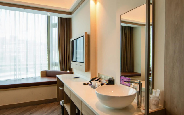 Aqueen Prestige Hotel Jalan Besar