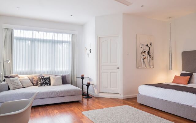 Umalas Designer Villa Junoon