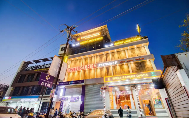 Hotel Samaira Residency