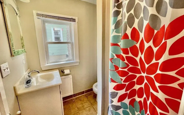 NEW Castle Street 119