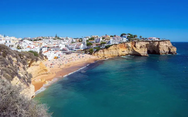 Carvoeiro Ocean Breeze by Homing