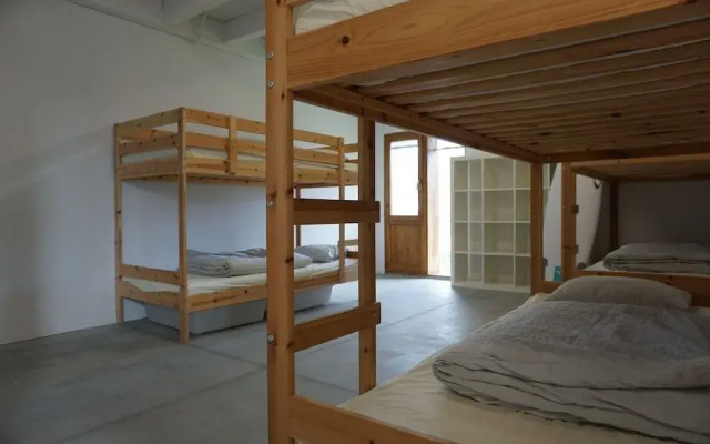 The Camp Doniños - Hostel