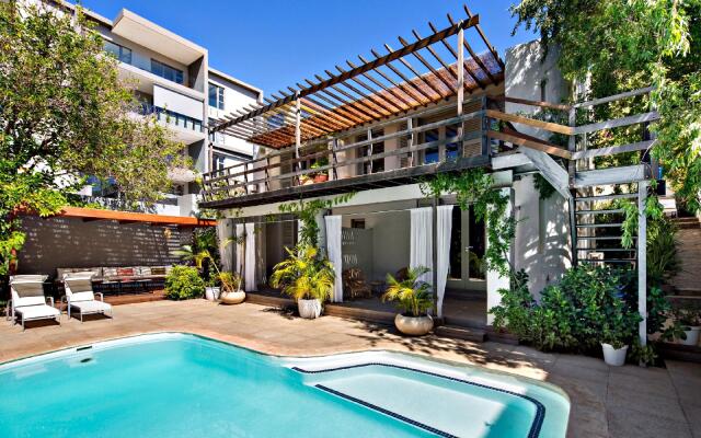Cape Standard Guest House