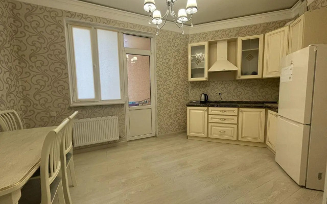 Апартаменты на улице Времена Года 15