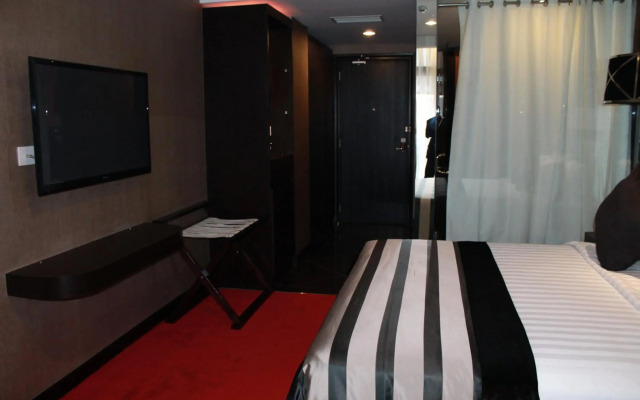 Amaroossa Cosmo Jakarta