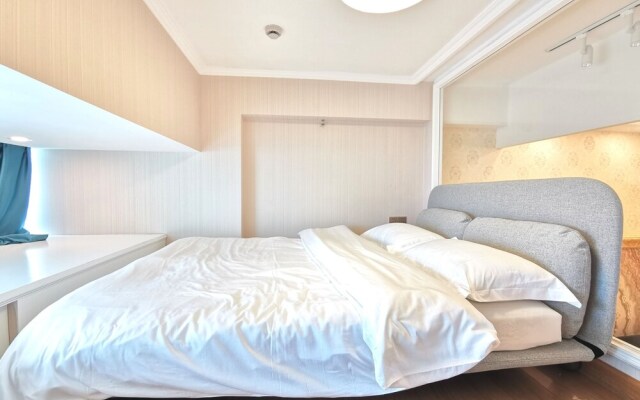 R.H Aparthotel