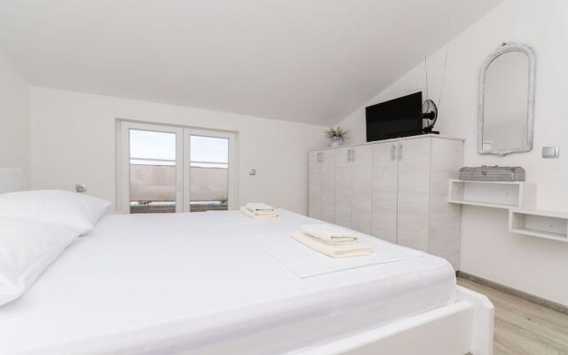 Apartment Ljubica