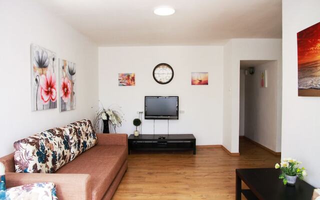 KAV Apartments -Next to Assuta Dakar St.