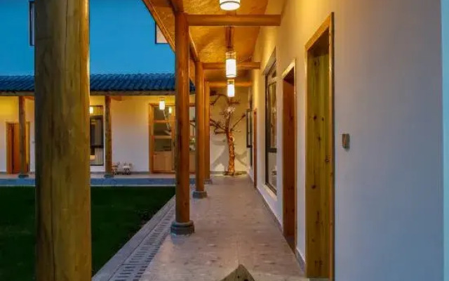 Mianyang orange courtyard home stay