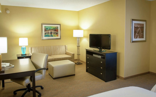 Hampton Inn & Suites St. Petersburg/Downtown