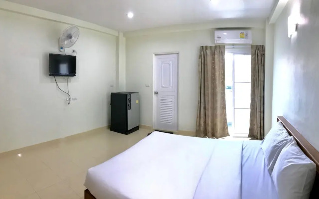 Tree House Apartment Songkhla