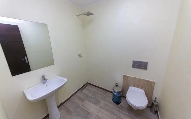Esal Hotel