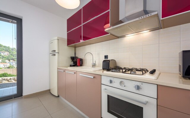 Amazing Home in Rabac With Wifi and 2 Bedrooms