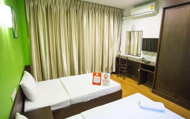 Nida Rooms Phra Khanong 2163 Place