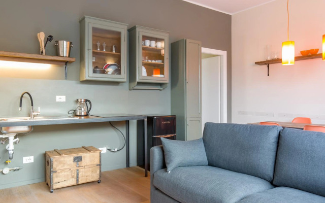 Panoramic Roof Apartment