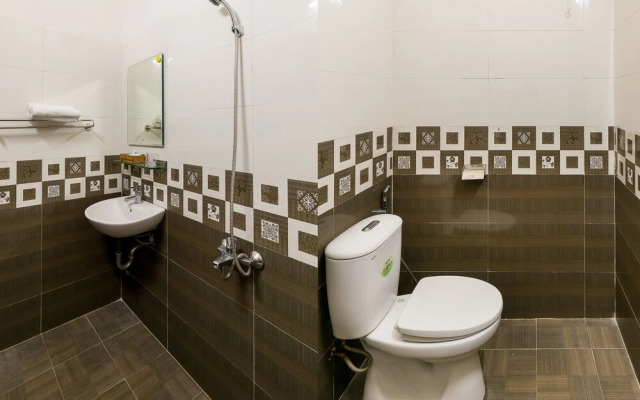 Thao Van Motel by OYO Rooms