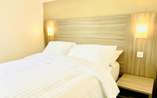 De Regency Style Hotel