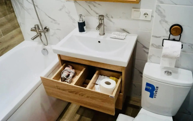 Апартаменты на 35 Линии 8