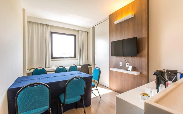 Alegro Hotel