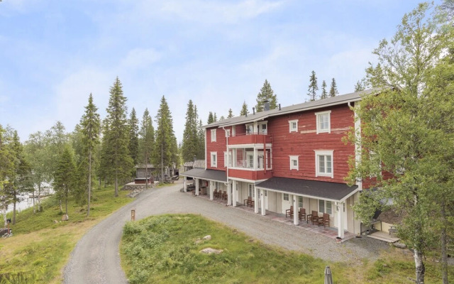 Ruka Safaris - Papin Talo