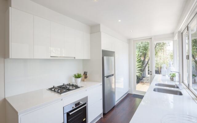 Boutique Stays - South Yarra Lane