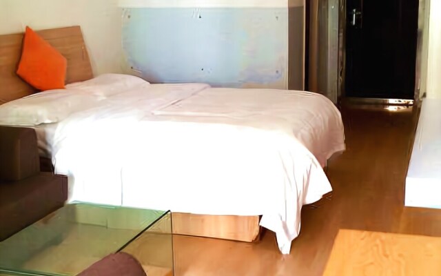 Lime Hotel (Xi'an Greenland Pico Store)